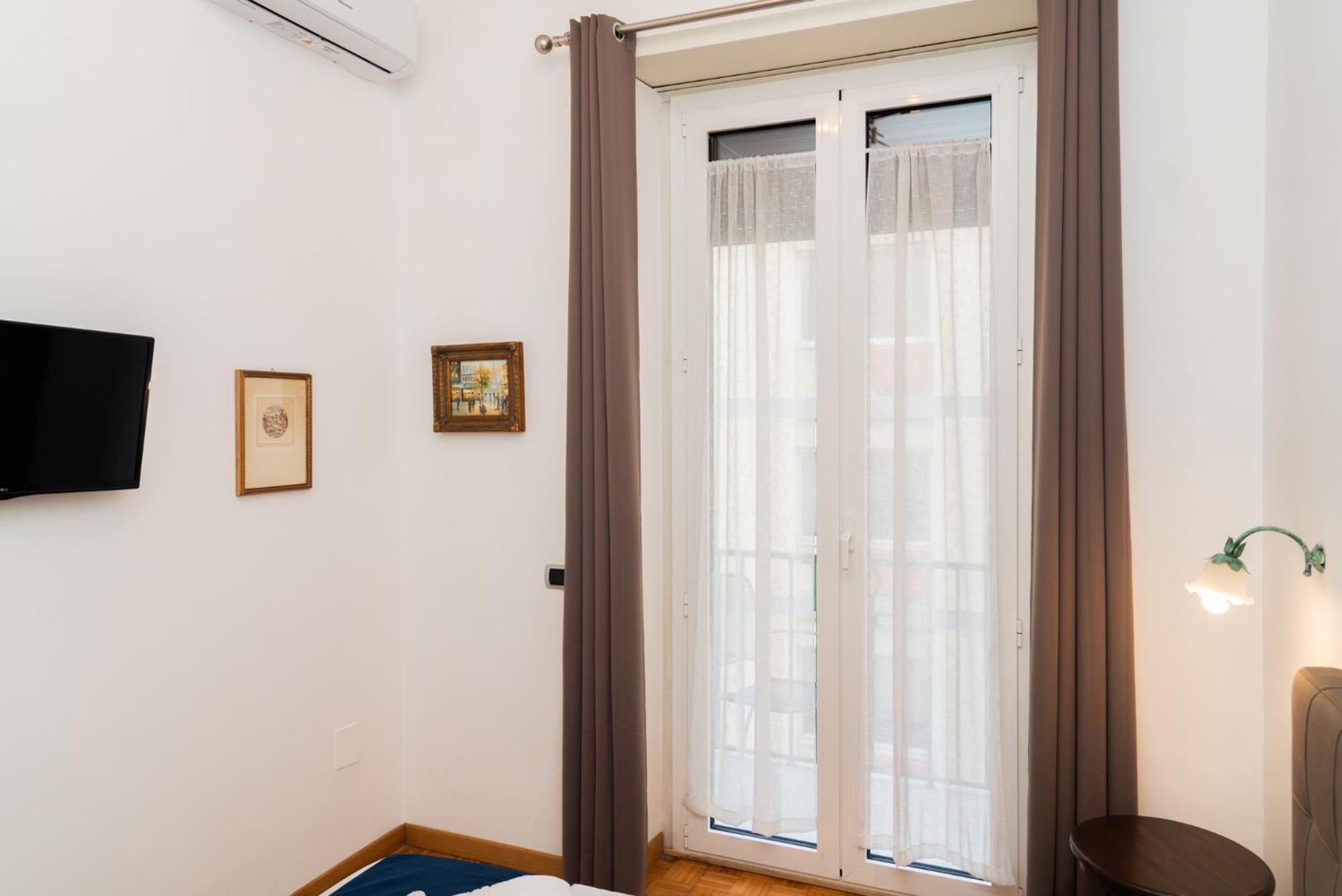 Cervantes Guest house